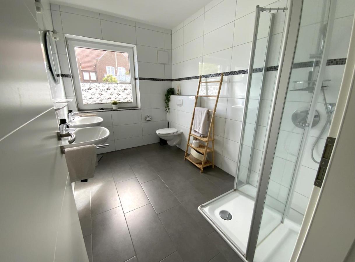 Haus am Meer Whg. 1 EG Edo-Wiemken-Str. 48, 75qm 4 Personen - Chambres d'hôtes Dangast