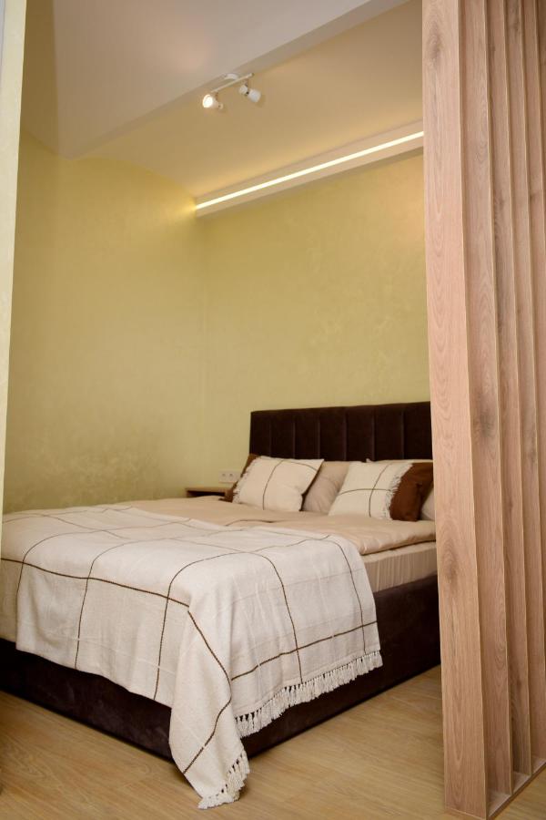 Grono - B&B Leopoli