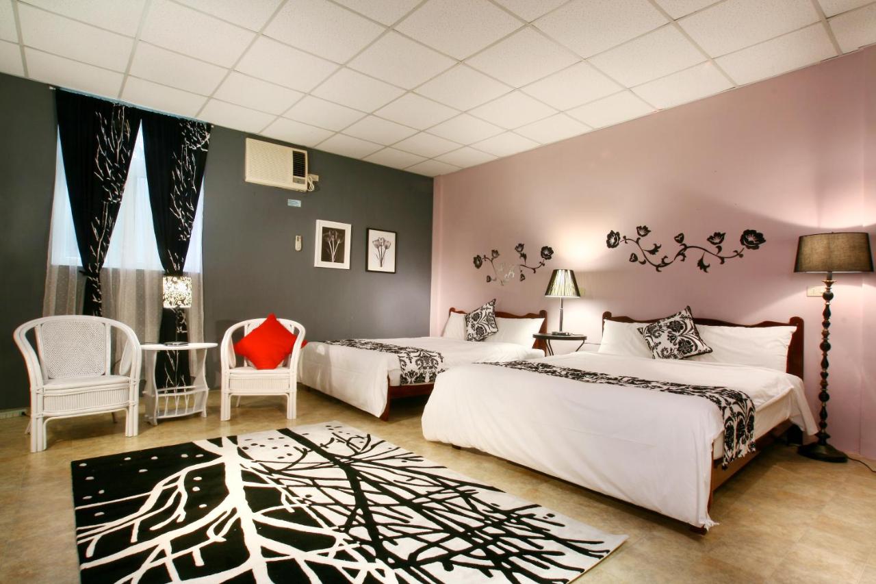 Quadruple Room with Mountain View