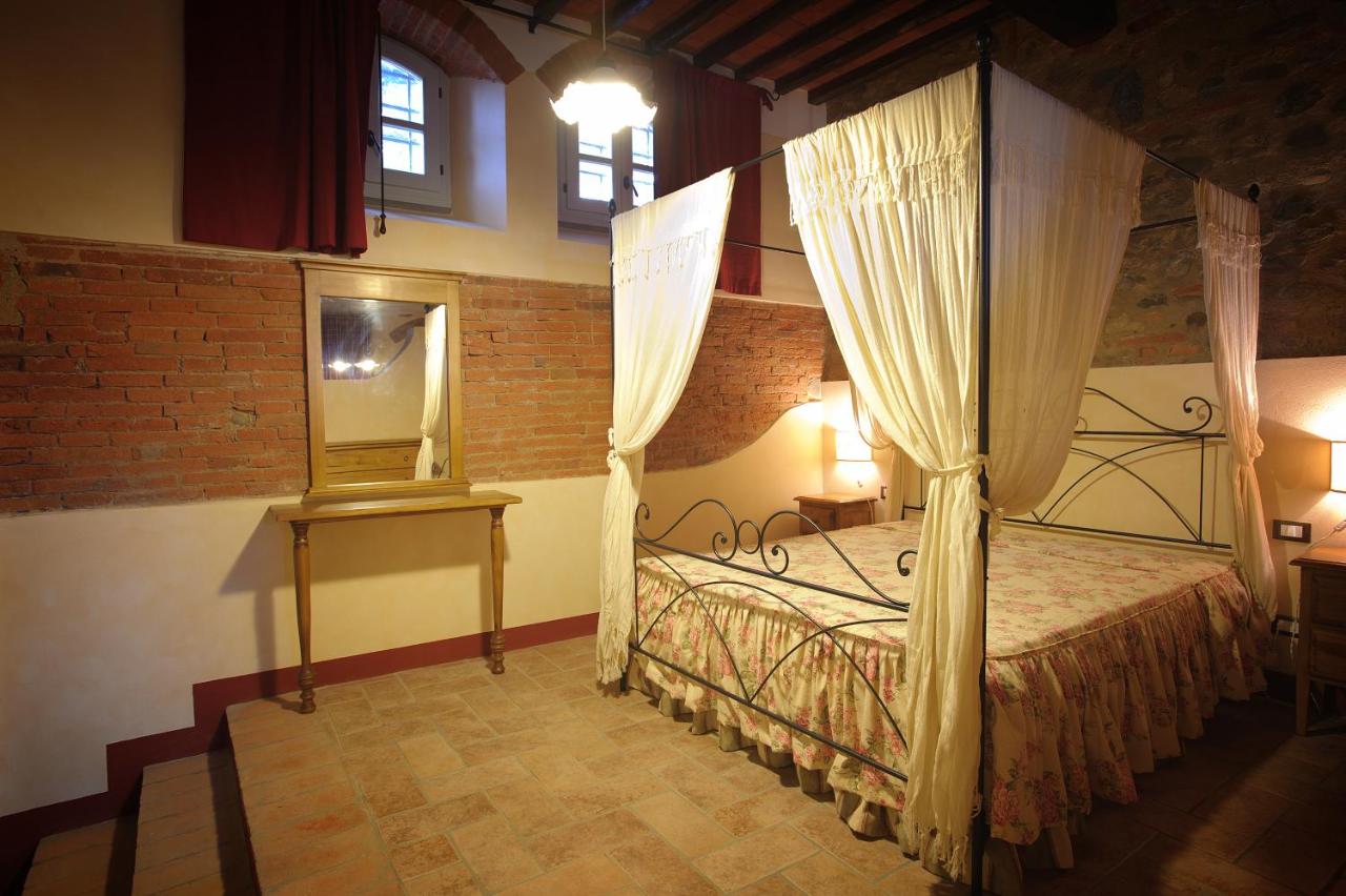 Apartment mit 1 Schlafzimmer (2 Erwachsene + 2 Kinder)