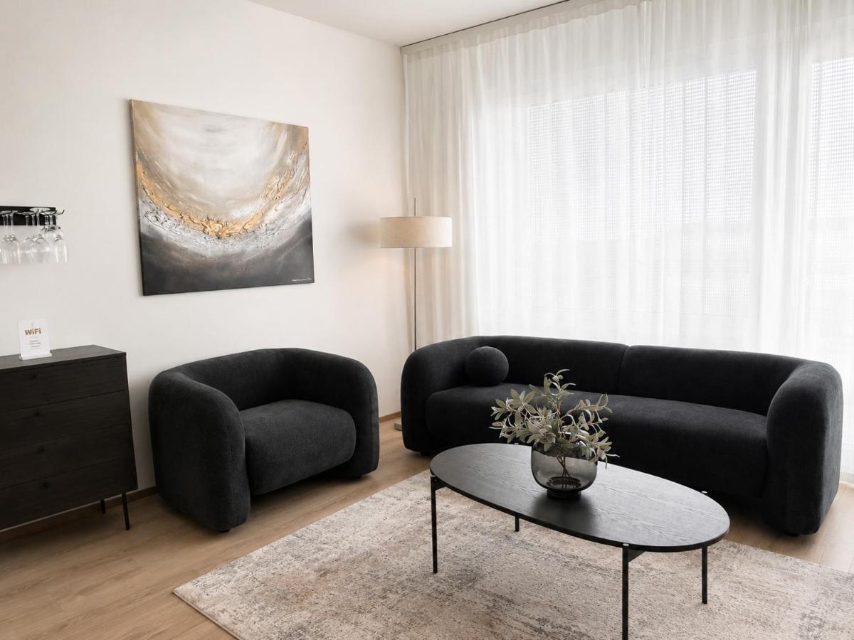 Apartment with Sauna & Parking in the City Center - Ailo Apartments - Bed and Breakfast Rovaniemi