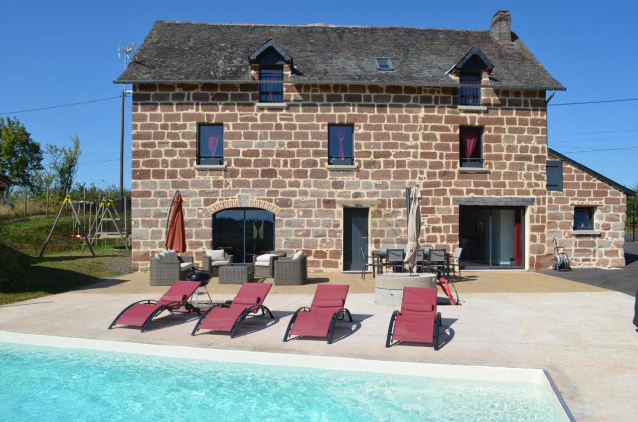 Gîte de France Le grand cluzel 4 épis - Gîte de France 8 personnes MAE-9554 - Chambres d'hôtes Saint-Cyr-la-Roche