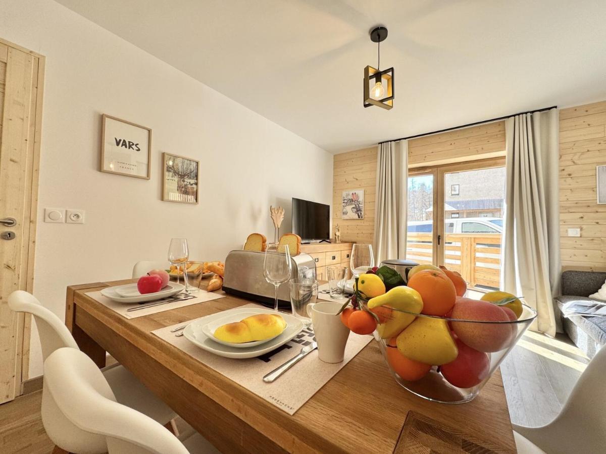 Résidence Le Living Stone B - T3 RESIDENCE NEUVE, CENTRE VARS, 150m DES PISTES MAE-7681 - B&B Vars
