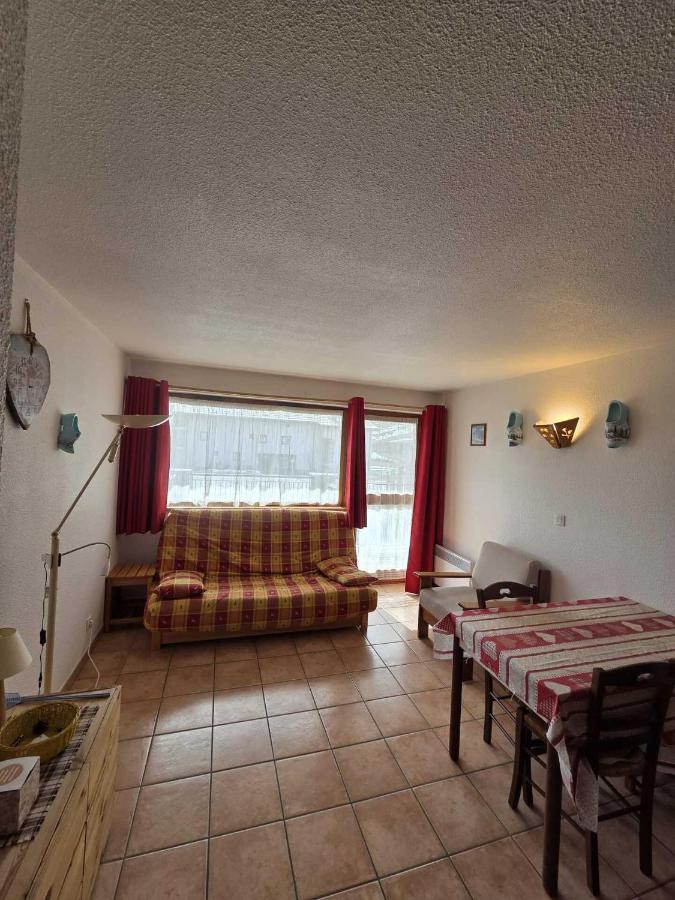 Résidence Les Balcons Des Curtious - Studio coin montagne - 4 personnes MAE-7831 - Bed and Breakfast Bessans