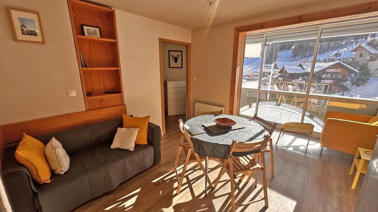 Résidence St Moritz - STM601 - GRAND STUDIO 5 PERSONNES VUE PISTES MAE-2544 - B&B Les Prés