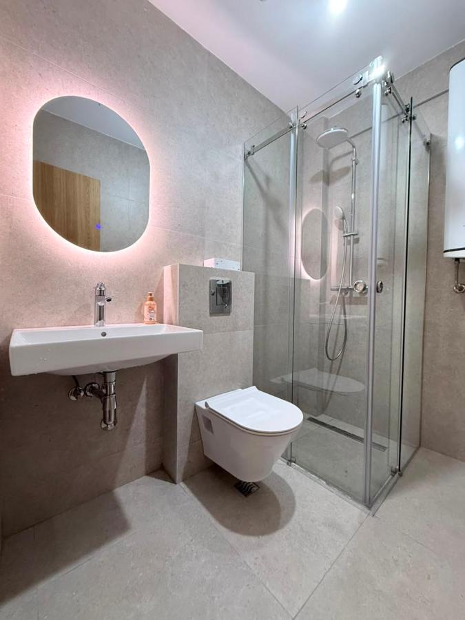 Marea No8 - B&B Budua