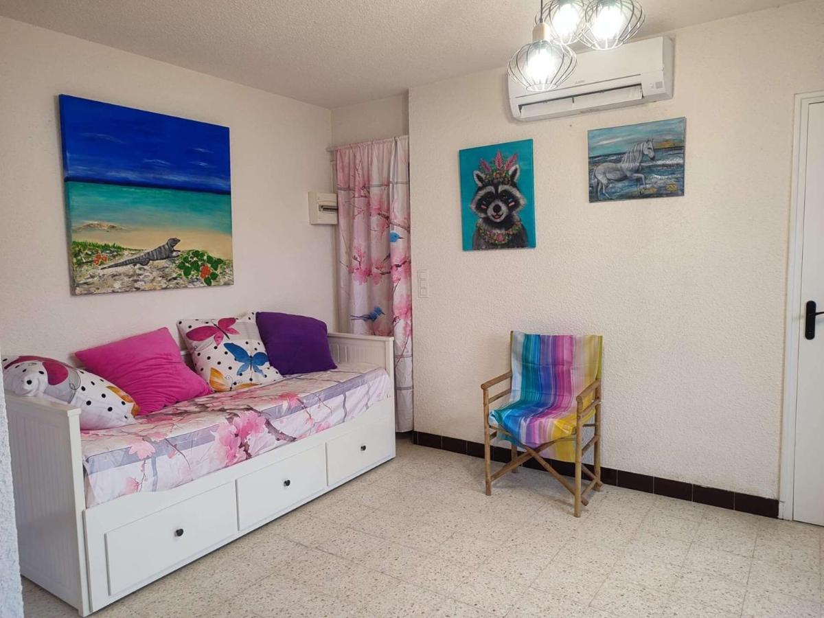Résidence Ccamt38-aigues Mortes - Appart coeur Camargue avec Spa Aigues mortes T2 ADULTE Seulement MAE-5361 - Chambres d'hôtes Aigues-Mortes