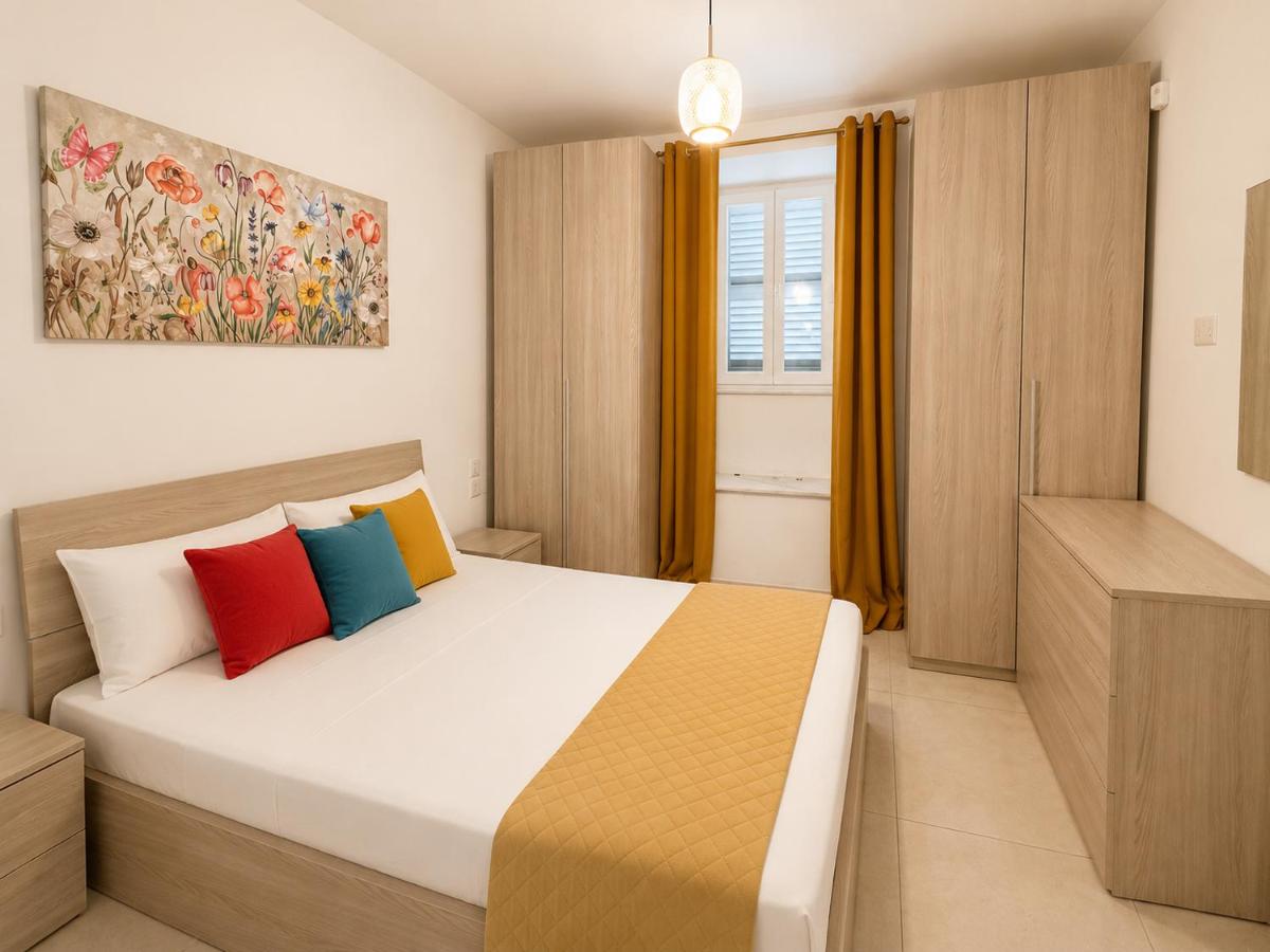 The Euphoria - P1 Modern Apartmament next to the Promenade - Chambres d'hôtes Sliema
