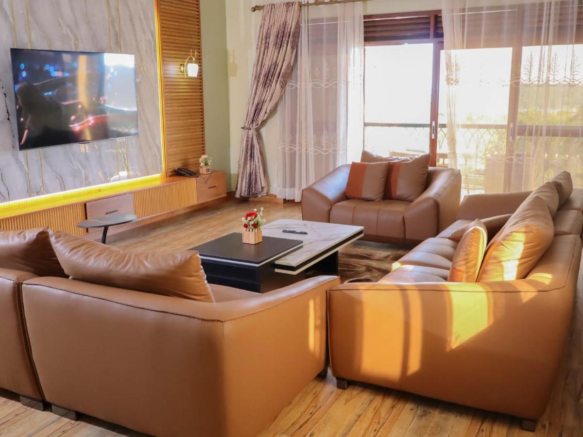 Appartement met 3 Slaapkamers en Uitzicht op het Meer