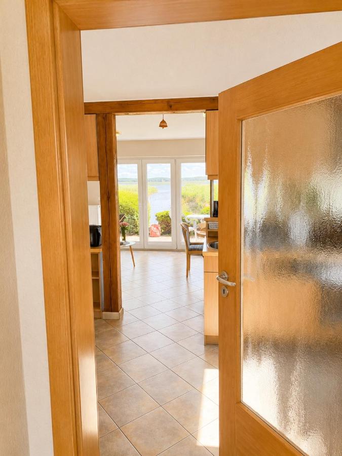 Neeberger Bootshus am Achterwasser - B&B Krummin