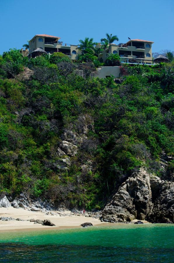 Las Palmas Oceanfront Villas and Casitas - B&B Santa Cruz Huatulco
