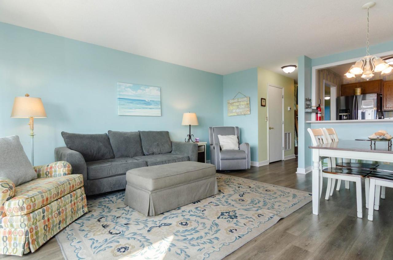 Pura Vida Oceanfront by Bryant Real Estate - B&B Kure Beach