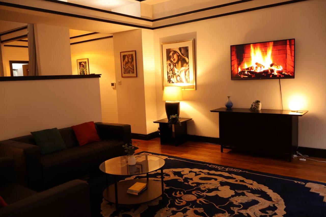 Stylish Merchant City Apartment - Bed and Breakfast Glasgow