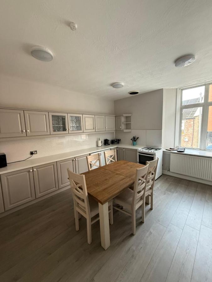 3 Bedroom Apartment in Kirriemuir - B&B Kirriemuir