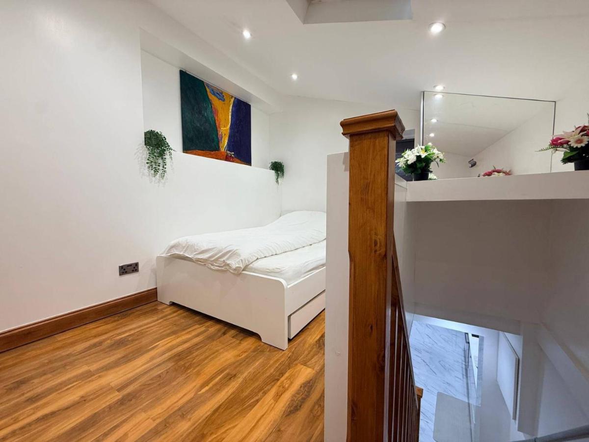 Brand New! - B&B Cardiff