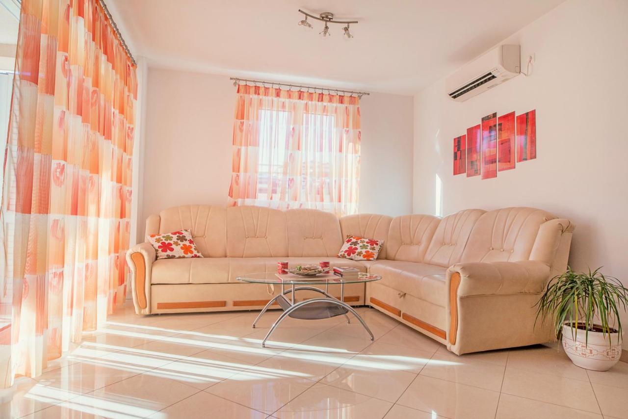 Apartamento de 2 dormitorios