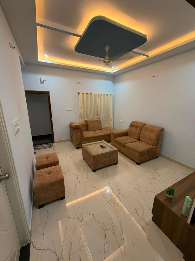 Premium 2BHK Near BIEC - B&B Bengaluru
