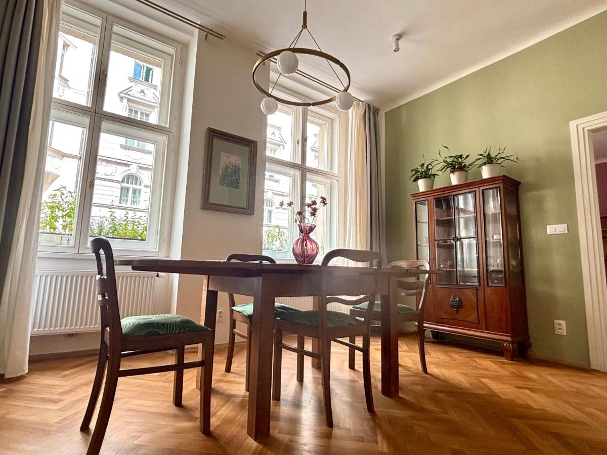 Prague Old Jewish Quarter Grand Suite 2BDR 2BATH - Ferienwohnung Prag