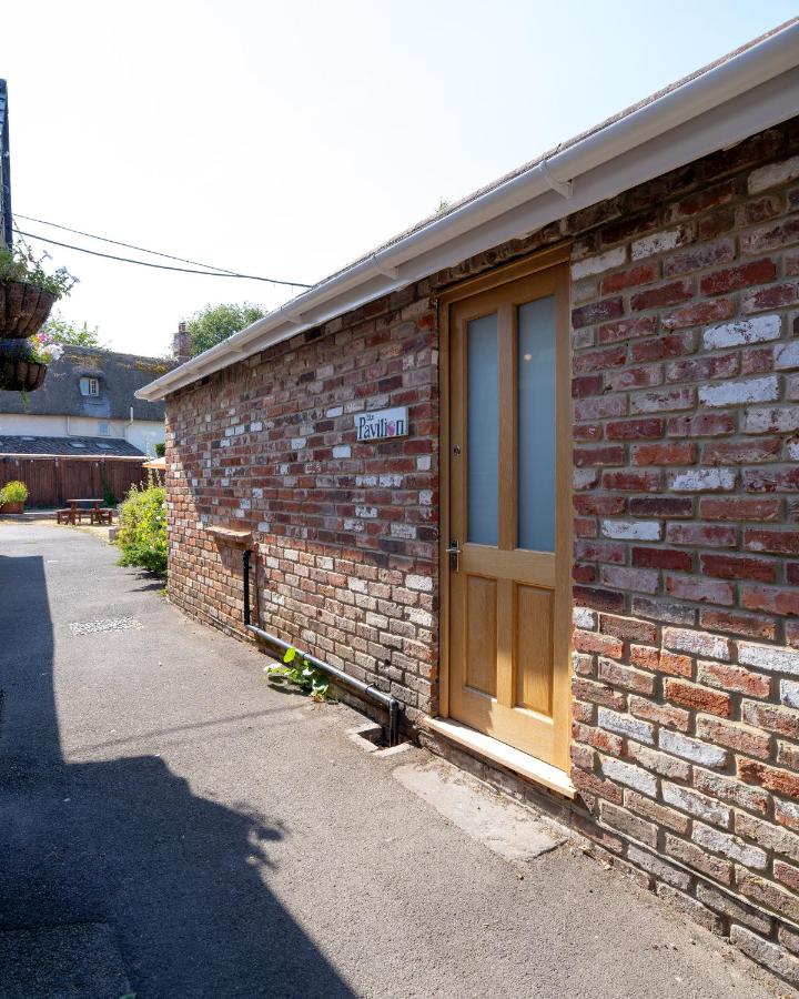 The Pavilion - B&B Iwerne Courtney