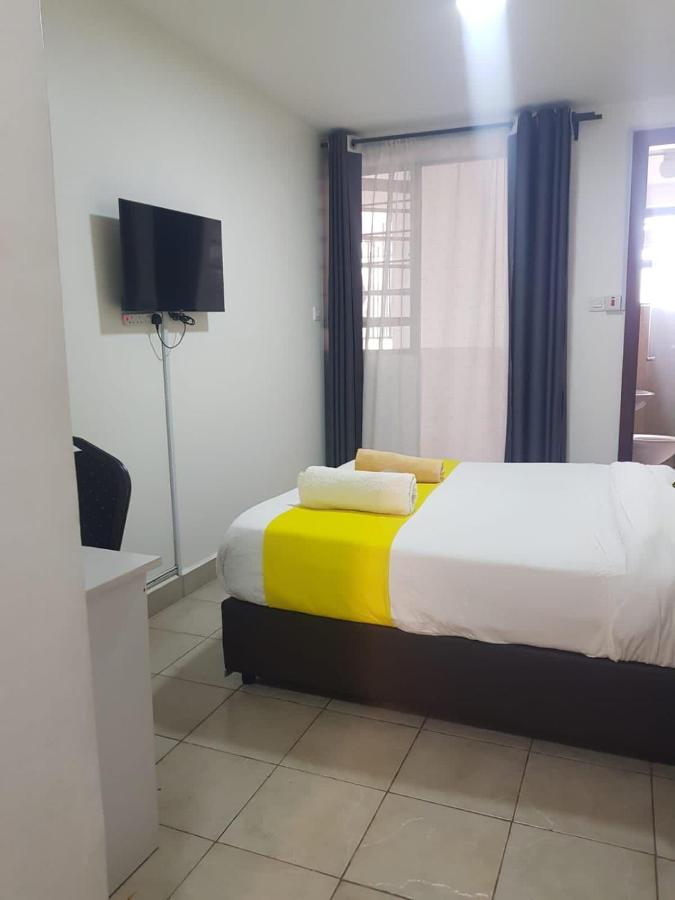 Ike Riverside Studios - Chambres d'hôtes Nairobi