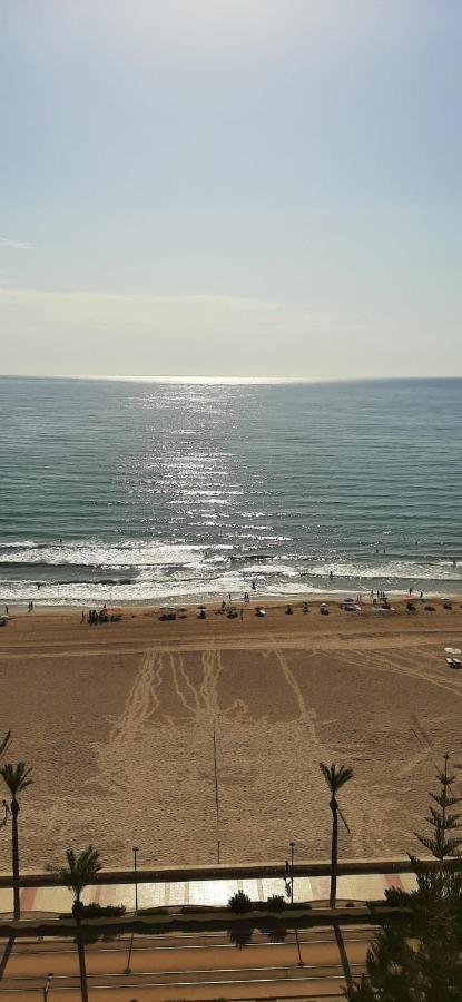 Apartamento en Primera línea Playa de Muchavista - Bed and Breakfast El Campello