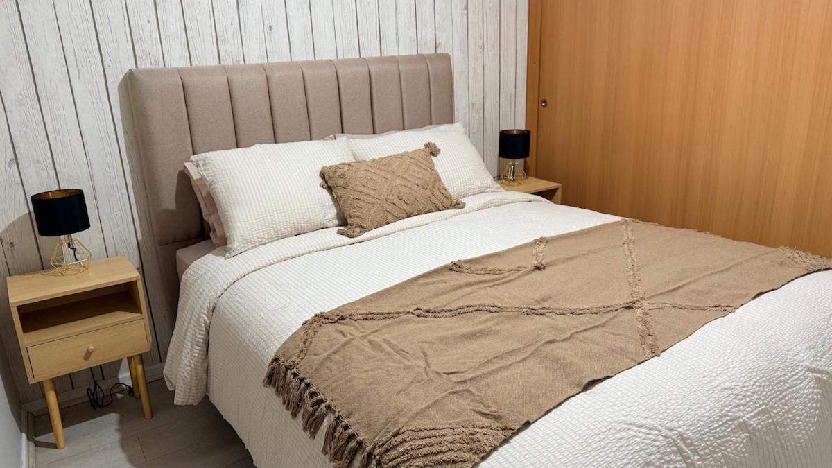 Departamento 2 Dormitorios Linares - Cerca Terminal Linatal - B&B Linares