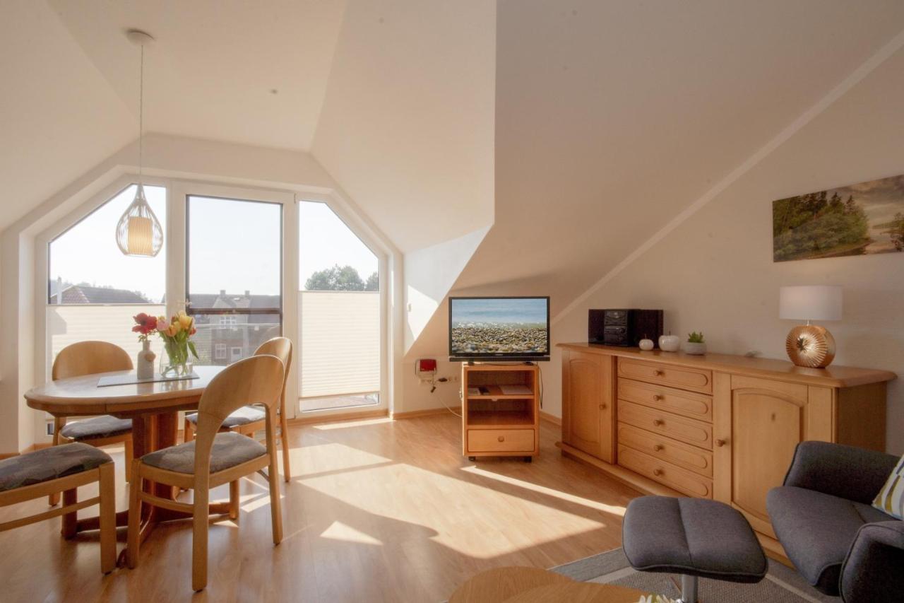 Haus Rügensonne, App 06 - Bade- & Saunawelt täglich inklusive - B&B Ostseebad Baabe