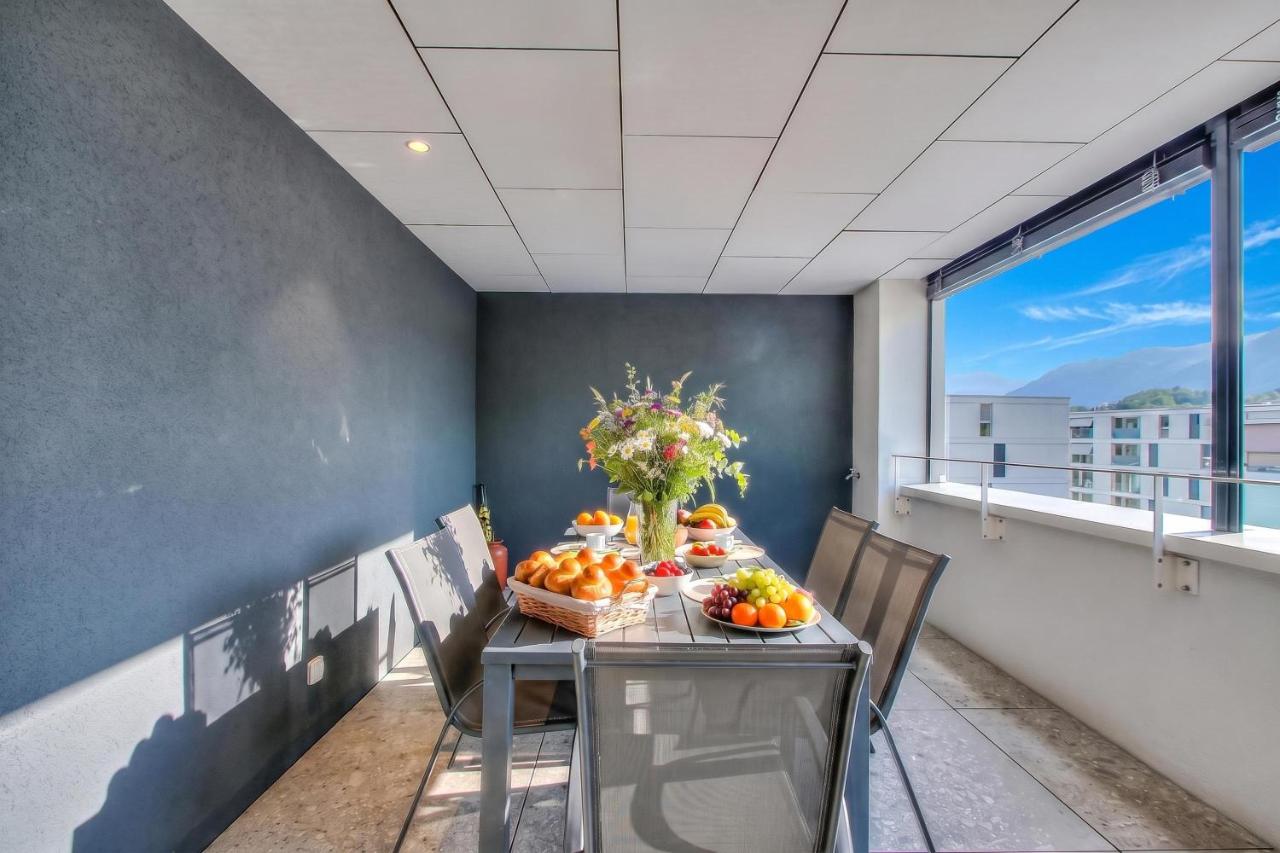 Urban Maggiolina Sunset with Terrace & Mountain Views - Happy Rentals - B&B Locarno