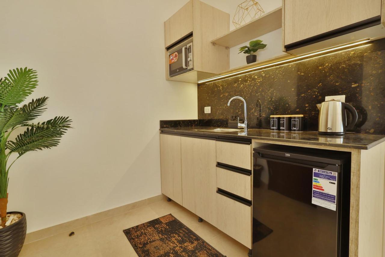 New Cairo Chic Studio on 90 South Road & EDNC& AUC - Chambres d'hôtes Le Caire