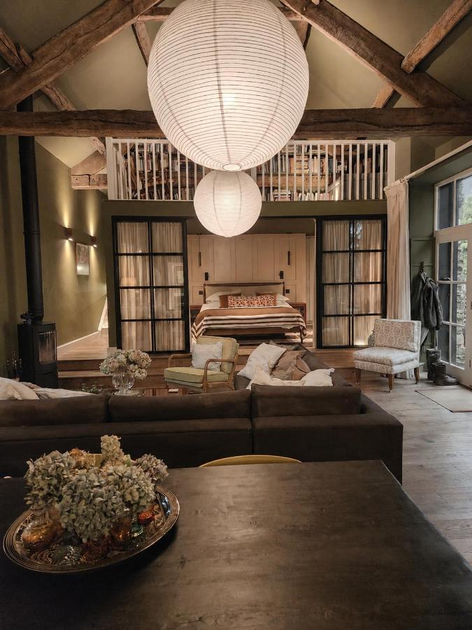 Luxury 2 Bedroom Barn Conversion with Gym - Bed and Breakfast Underbarrow