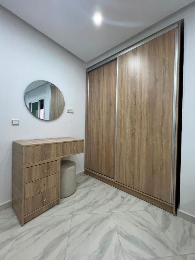 Family apartment Faculté des Sciences 2 chambre - Bed and Breakfast Tétouan