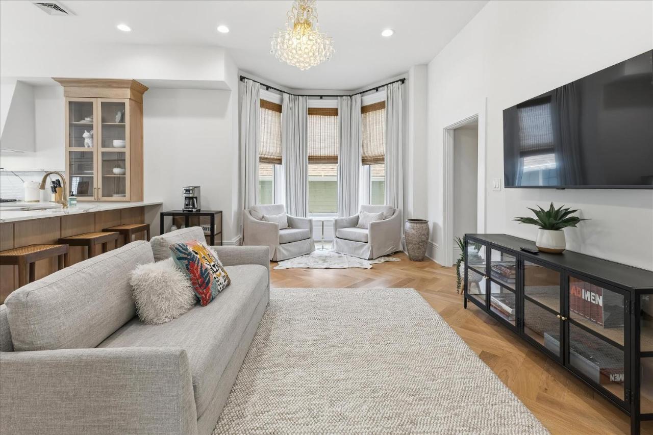 Spacious Fully Renovated Home in DT Lafayette - B&B Lafayette