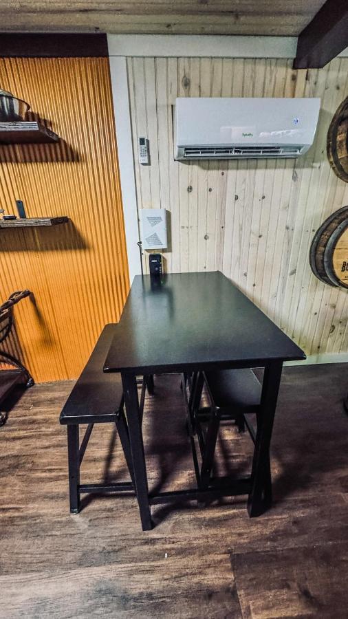 Rustic Chic Couples Retreat RRG Cave Run - Ferienwohnung Wellington