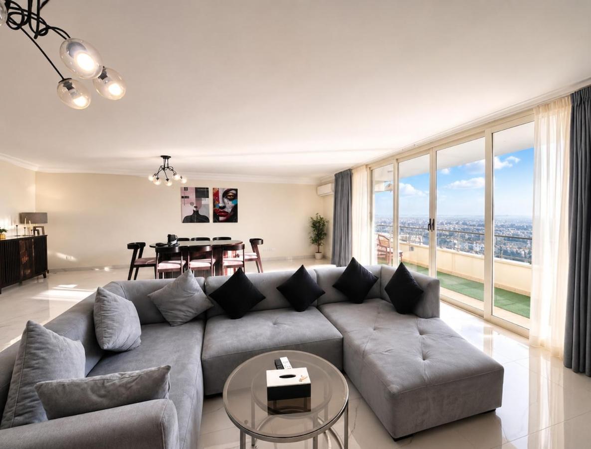 Exclusive 3BR Retreat Nile and Pyramids Views Maadi Prime location - B&B Cairo