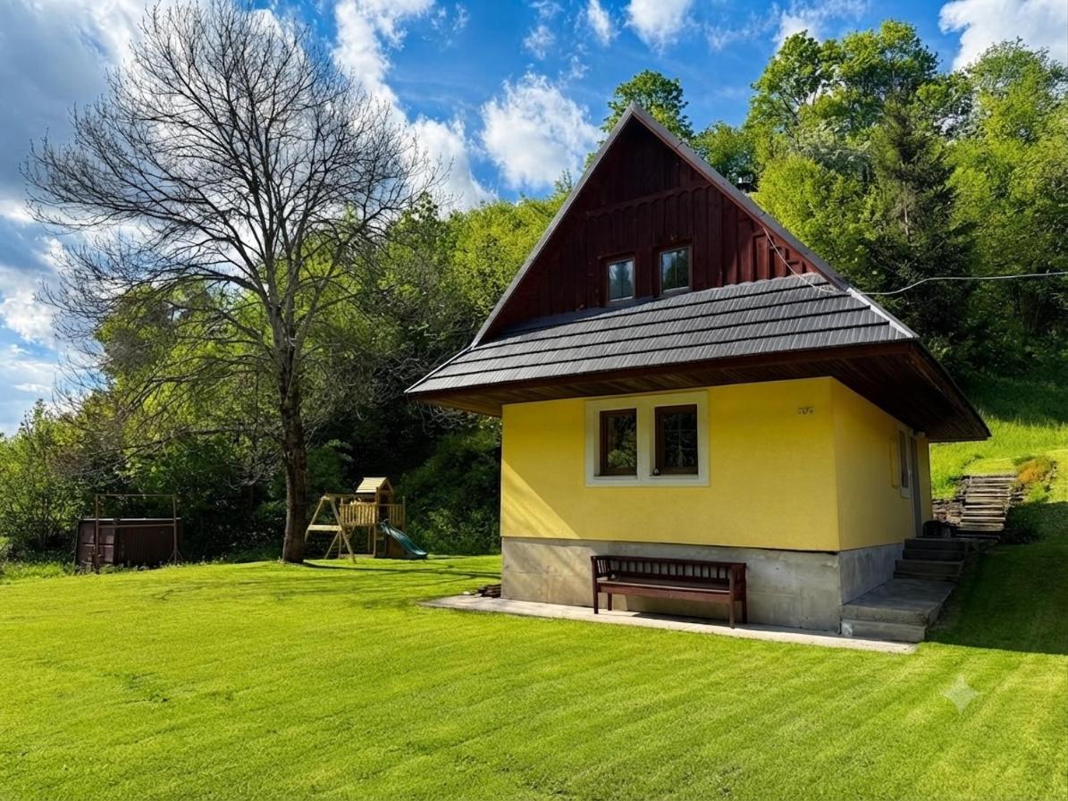 Chata Zázrivá Plešivá - B&B Zázrivá
