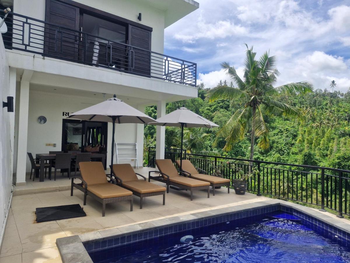 Rumah Riang - Bed and Breakfast Mayong