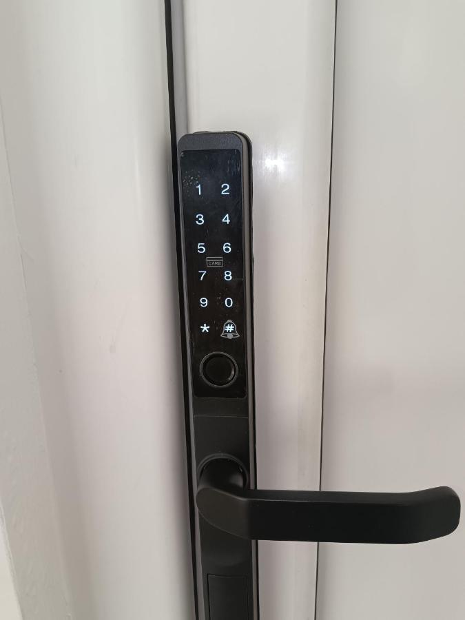 Apartman 19 Vinkovci, klimatiziran, samostalni ulaz, javni parking - B&B Vinkovci