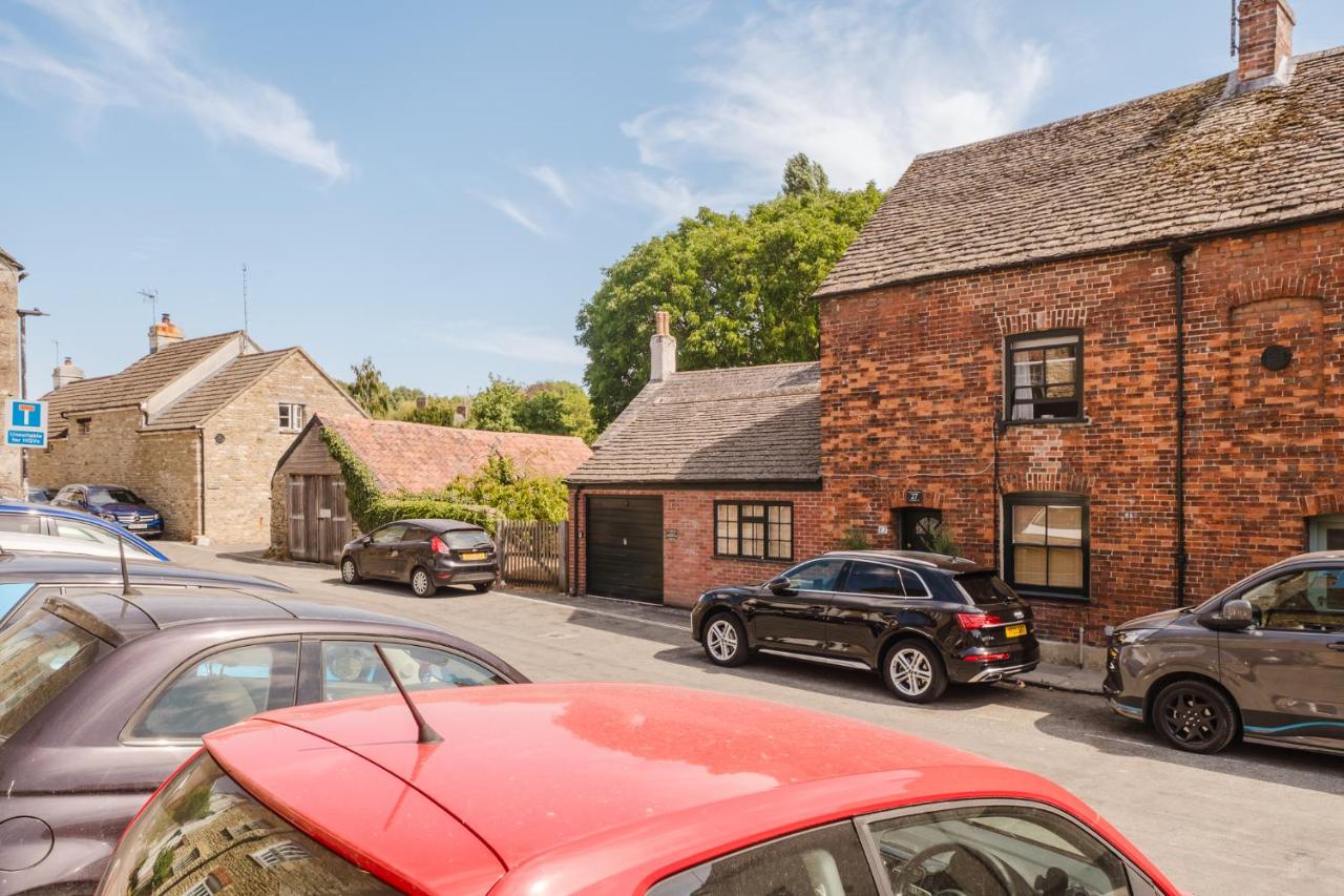 Beautiful Cottage in the Heart of Malmesbury - Ferienwohnung Malmesbury