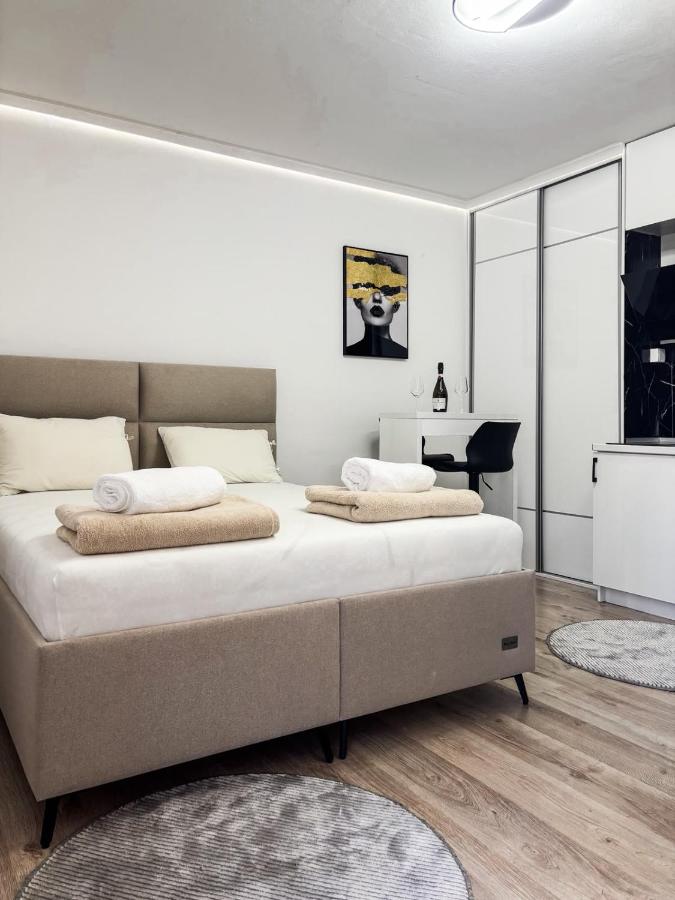 Apartman Cezar - Ferienwohnung Bileca