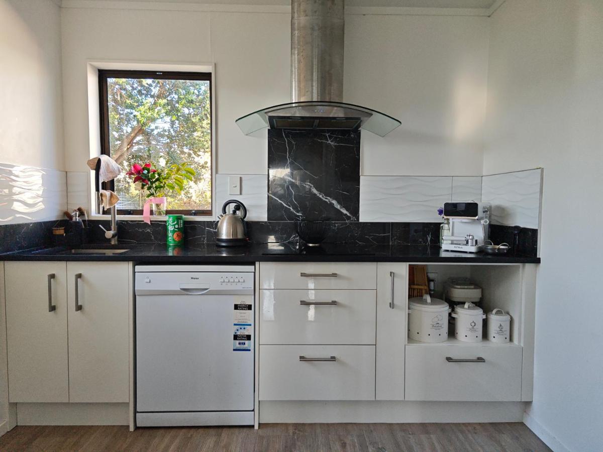 A Cozy & Quiet Home in the Hutt - Ferienwohnung Lower Hutt