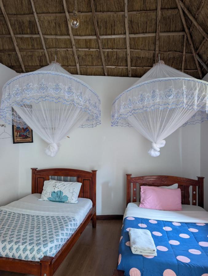 Sam's Place Fortportal