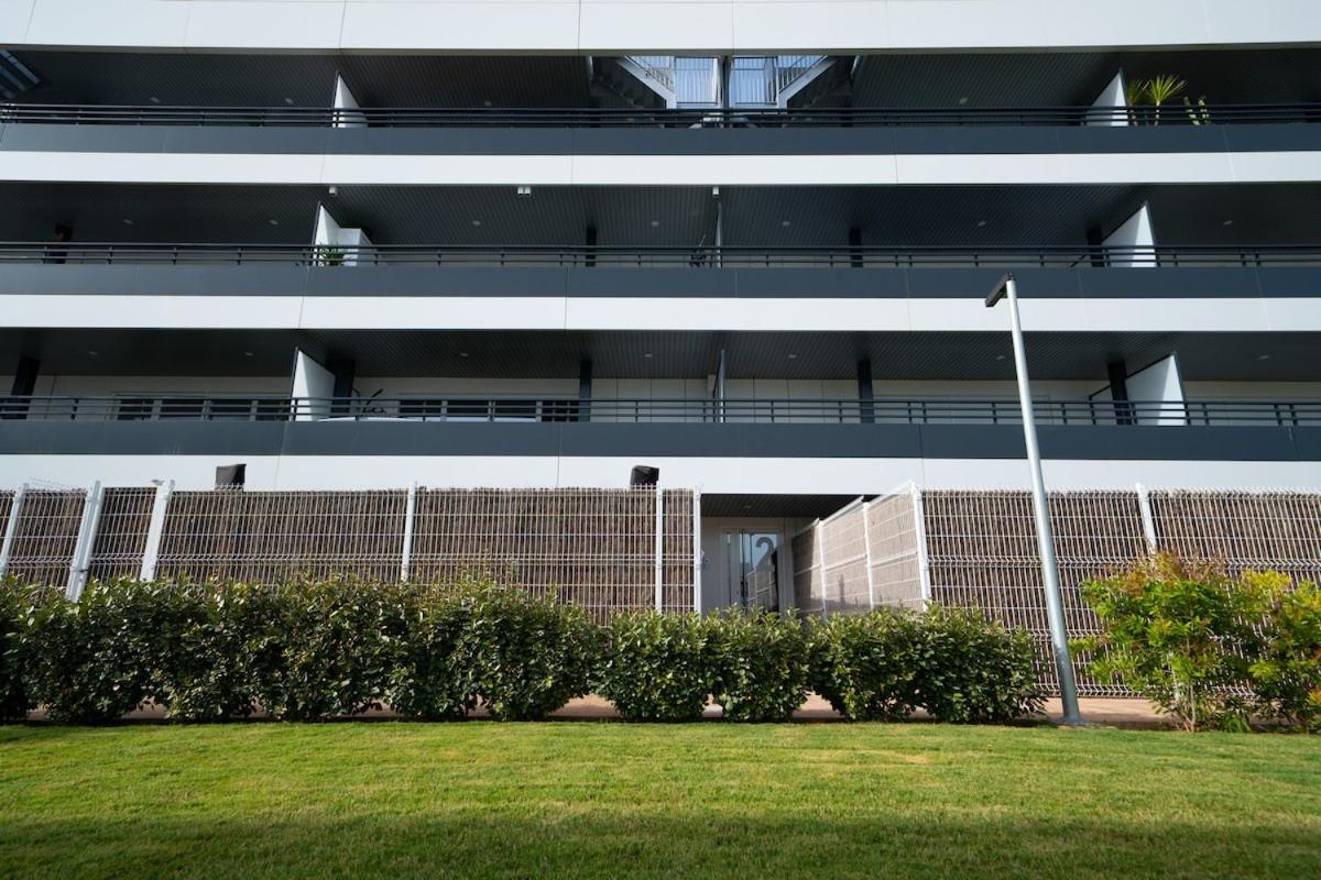 Apartamento Premium Piscina y Terraza a 50 m de la Playa - B&B El Grao