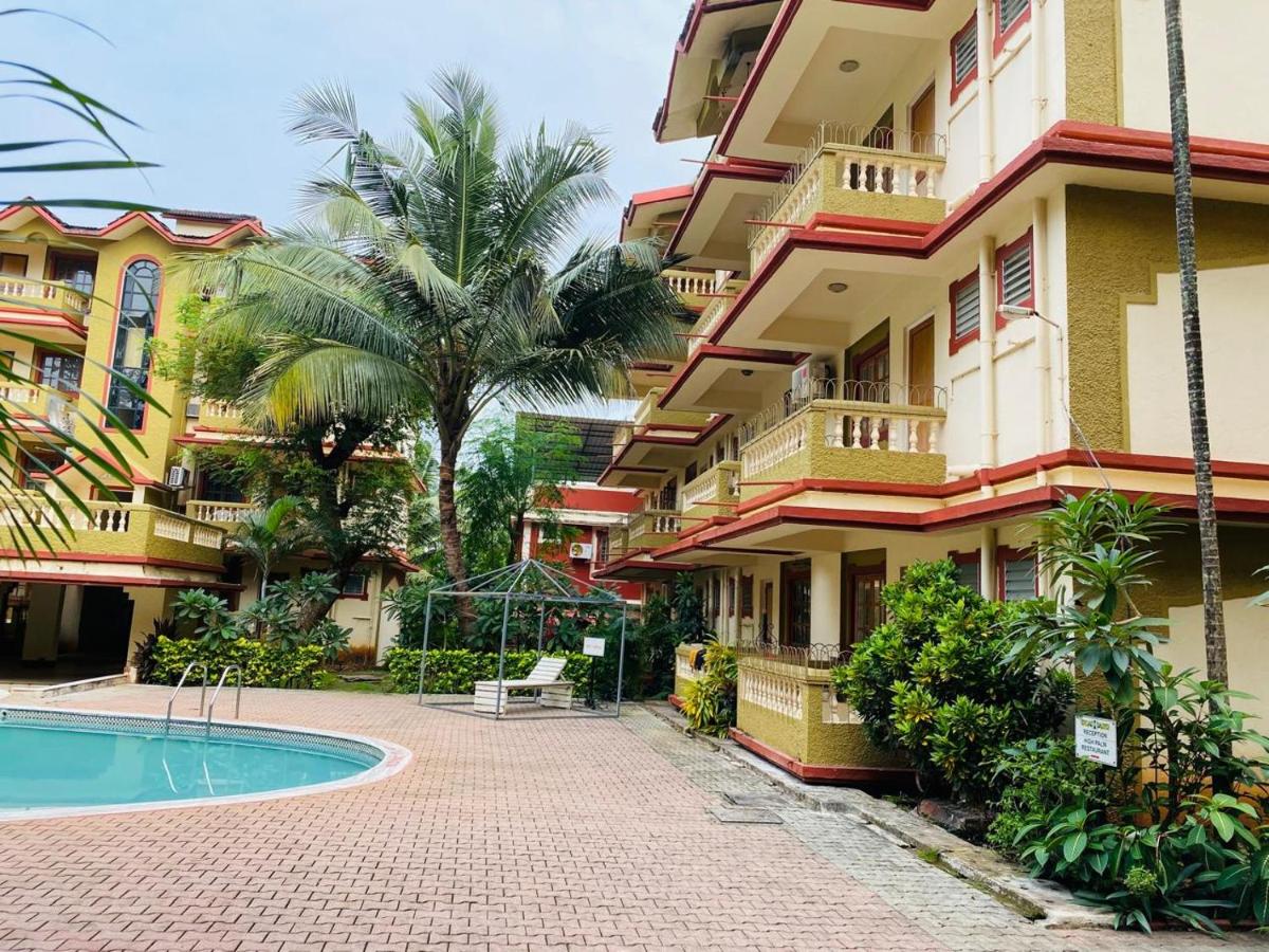 Lotus 1bhk Apartment pool view Candolim Goa - Chambres d'hôtes Candolim