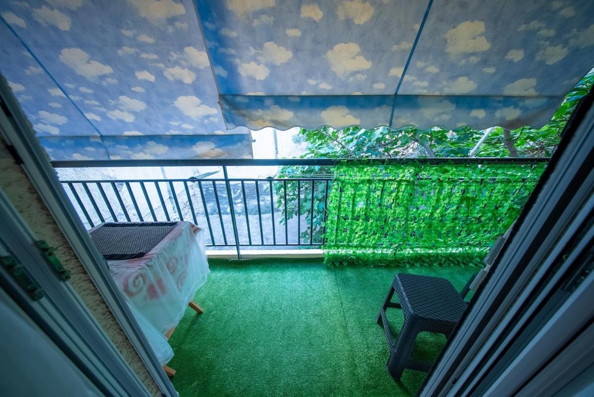 Lux apartment next to the sea #2 - B&B Piraeus