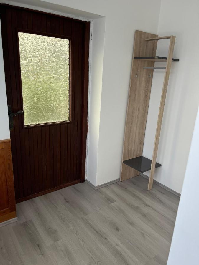 Gemütliches Haus mit Privatgarten in Schwechat - Ferienwohnung Schwechat