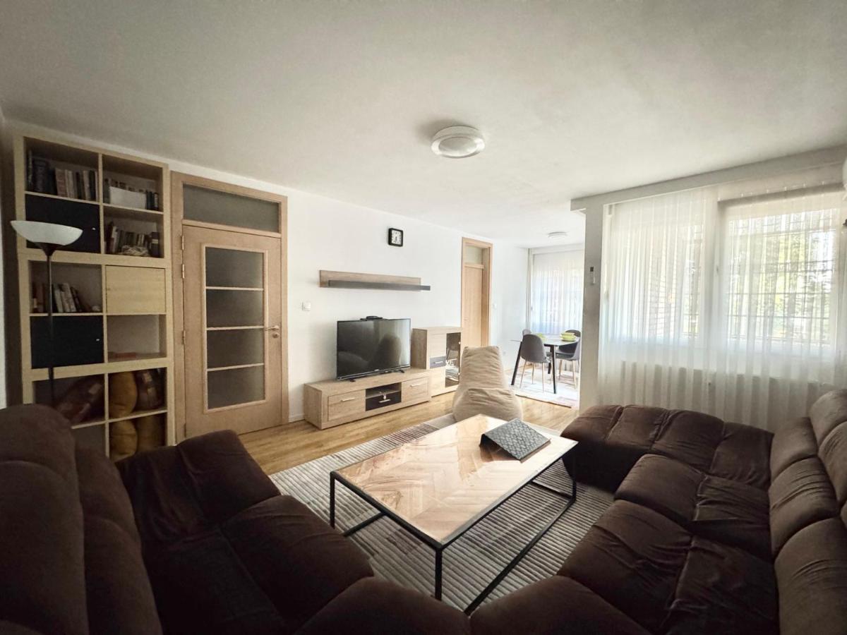 Branditer Apartments - B&B Pristina