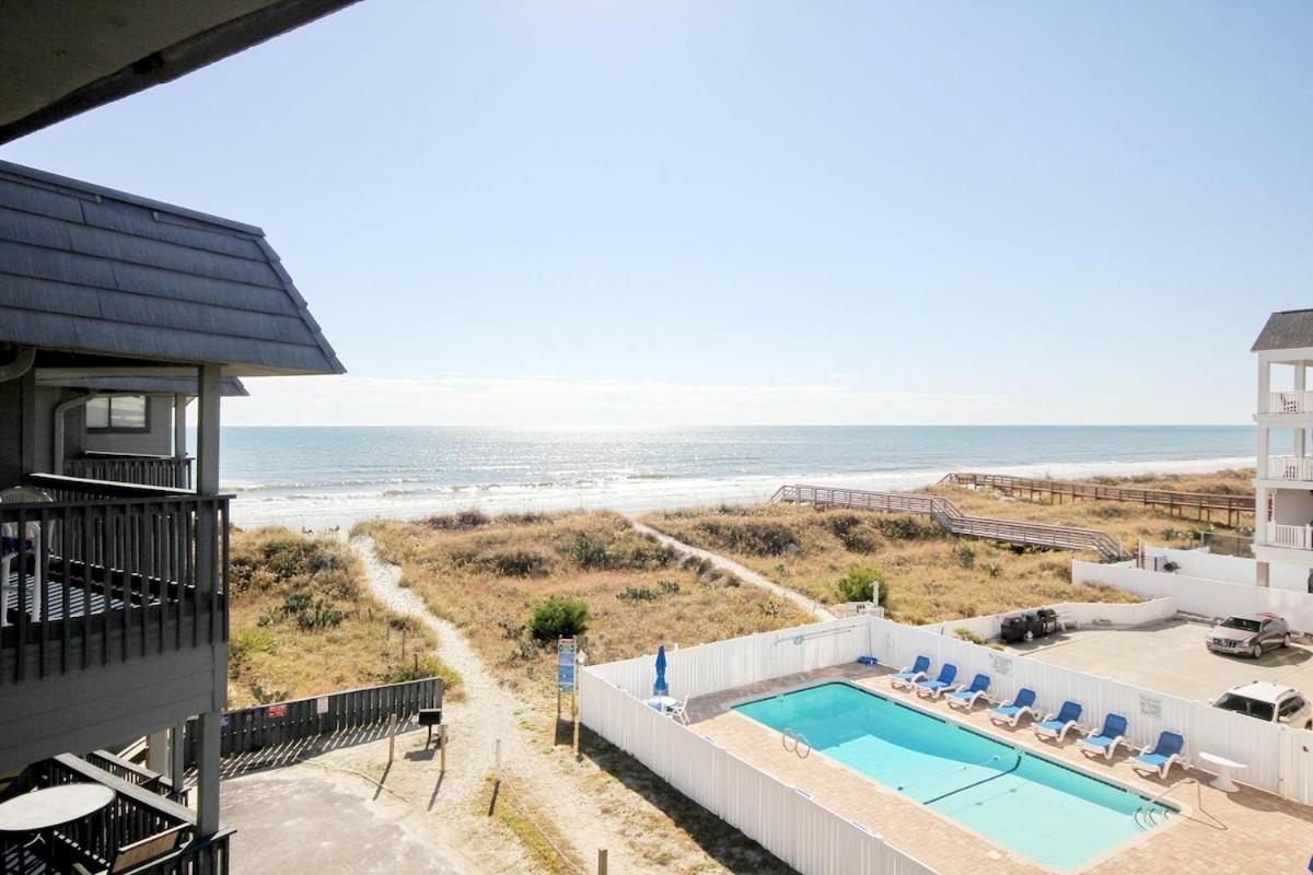 Cherry Grove Retreat & Sea Cabin - B&B Myrtle Beach
