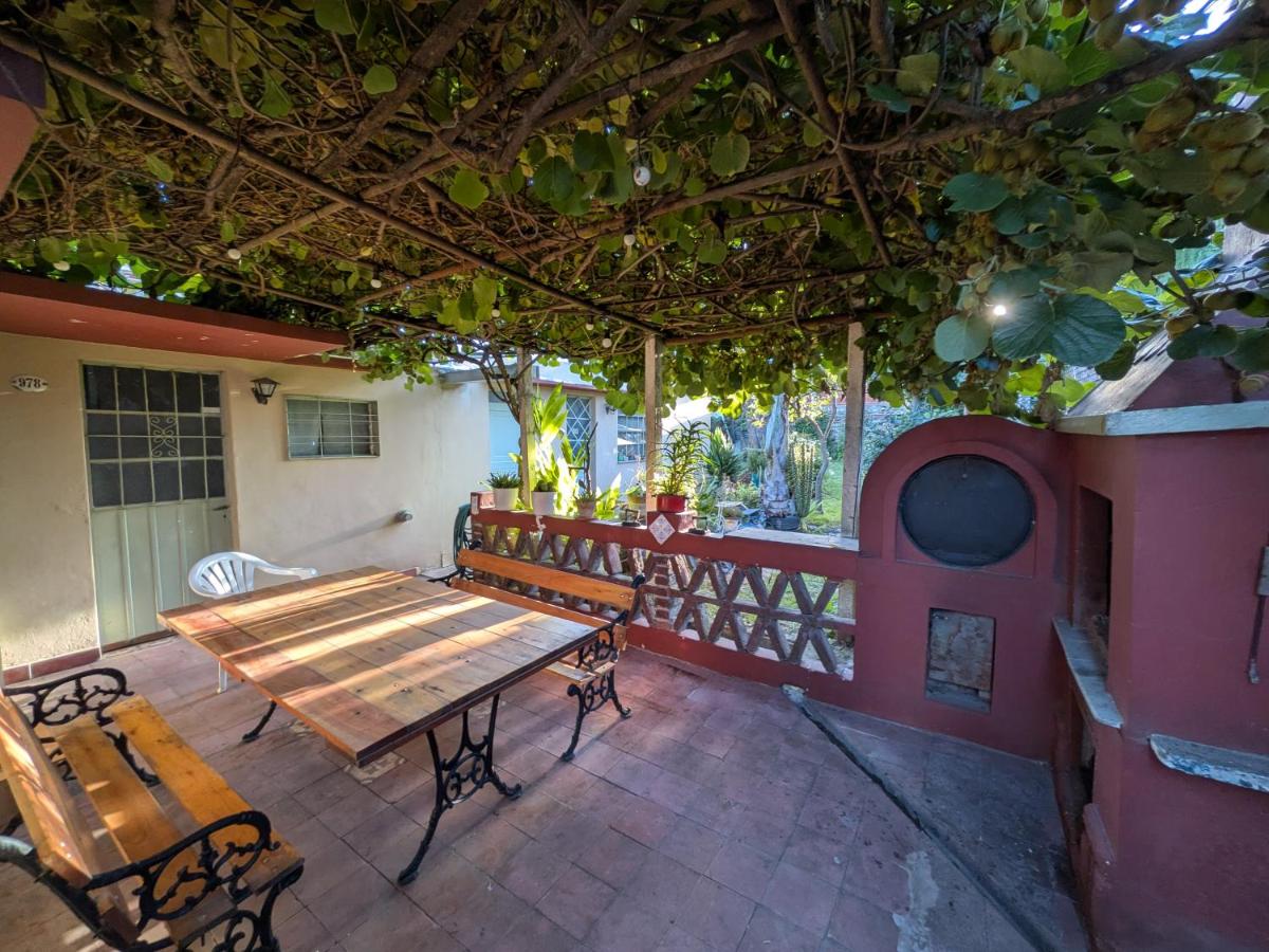 Kiwi's House - Casa de abuela remodelada - B&B Tandil