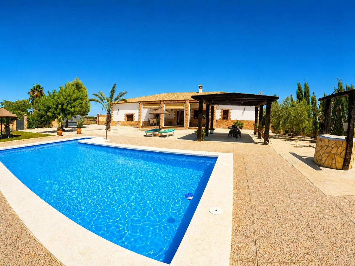 Villa Paquita - Ferienwohnung La Lantejuela