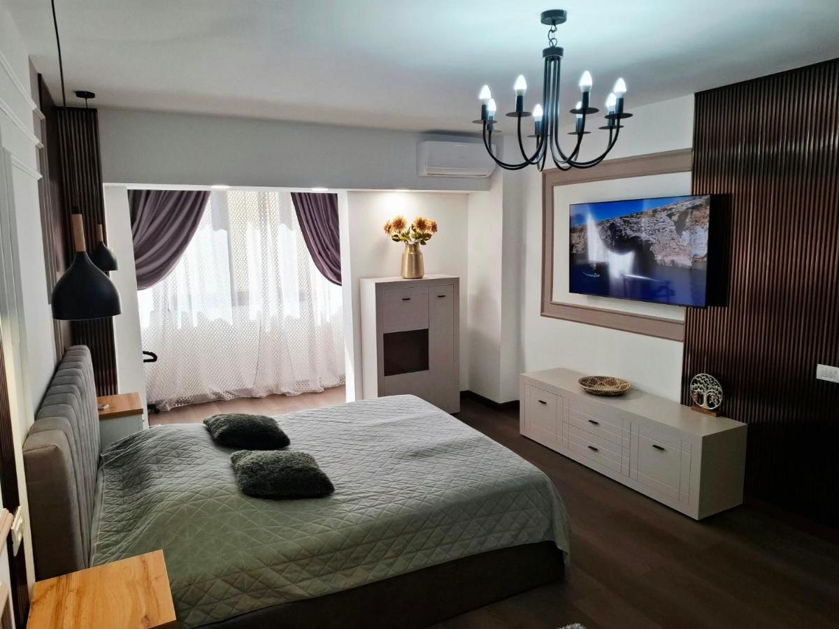 Bulevard 16 - B&B Brăila